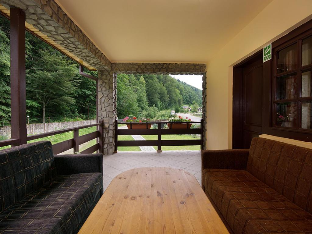 Pensiunea Bobu Hotel Izvoru Muntelui Exterior foto